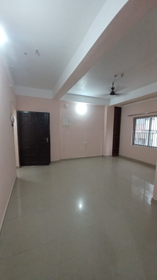 Semi Furnished 3bhk in Beltola, Guwahati, Assam, India for Rent